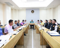 รองผู้ว่าราชการจังหวัดฯ เป็นประธานการประชุม การแก้ไขปัญหาการ ... พารามิเตอร์รูปภาพ 11