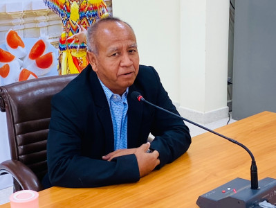 รองผู้ว่าราชการจังหวัดสุราษฎร์ธานี เป็นประธานการประชุมหารือ  ... พารามิเตอร์รูปภาพ 1