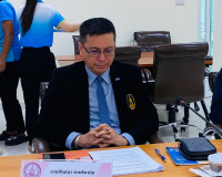 รองผู้ว่าราชการจังหวัดสุราษฎร์ธานี เป็นประธานการประชุมหารือ  ... พารามิเตอร์รูปภาพ 3