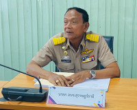 รองผู้ว่าราชการจังหวัดสุราษฎร์ธานี เป็นประธานการประชุมคณะกรร ... พารามิเตอร์รูปภาพ 2