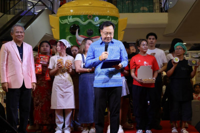 รองผู้ว่าฯ สุราษฎร์ฯ เปิดงาน ‘เชิญยิ้ม เชิญอร่อย’ อาเป็ดนำทั ... พารามิเตอร์รูปภาพ 1
