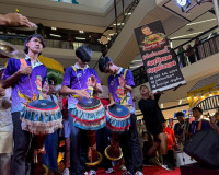 รองผู้ว่าฯ สุราษฎร์ฯ เปิดงาน ‘เชิญยิ้ม เชิญอร่อย’ อาเป็ดนำทั ... พารามิเตอร์รูปภาพ 19