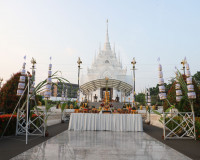 พ่อเมืองสุราษฎร์ธานี นำชาวจังหวัดสุราษฎร์ธานีร่วมพิธีบวงสรวง ... พารามิเตอร์รูปภาพ 7