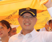 พ่อเมืองสุราษฎร์ธานีนำข้าราชการและประชาชนร่วมขบวนแห่ผ้าพระบฏ ... พารามิเตอร์รูปภาพ 10