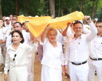 ชาวจังหวัดสุราษฎร์ธานีพร้อมใจร่วมขบวนแห่ผ้าห่มพระธาตุศรีสุรา ... พารามิเตอร์รูปภาพ 5