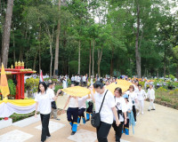 ชาวจังหวัดสุราษฎร์ธานีพร้อมใจร่วมขบวนแห่ผ้าห่มพระธาตุศรีสุรา ... พารามิเตอร์รูปภาพ 7