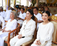 ชาวจังหวัดสุราษฎร์ธานีพร้อมใจร่วมขบวนแห่ผ้าห่มพระธาตุศรีสุรา ... พารามิเตอร์รูปภาพ 14