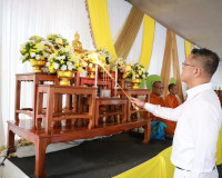 ชาวจังหวัดสุราษฎร์ธานีพร้อมใจร่วมขบวนแห่ผ้าห่มพระธาตุศรีสุรา ... พารามิเตอร์รูปภาพ 15