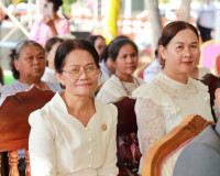 รองผู้ว่าฯ สุราษฎร์ธานี เปิดงานปิดทองฝังลูกนิมิตและผูกพันธสี ... พารามิเตอร์รูปภาพ 16