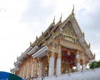 รองผู้ว่าฯ สุราษฎร์ธานี เปิดงานปิดทองฝังลูกนิมิตและผูกพันธสี ... พารามิเตอร์รูปภาพ 19