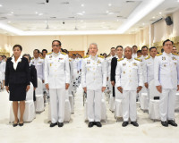 จังหวัดสุราษฎร์ธานีจัดพิธีวันที่ระลึกพระบาทสมเด็จพระพุทธยอดฟ ... พารามิเตอร์รูปภาพ 17
