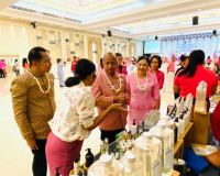 รองผู้ว่าราชการจังหวัดสุราษฎร์ธานี เป็นประธานพิธีเปิดงานวันผ ... พารามิเตอร์รูปภาพ 34