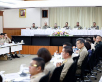 รองผู้ว่าราชการจังหวัดสุราษฎร์ธานี ร่วมการประชุมกองบัญชาการป ... พารามิเตอร์รูปภาพ 1