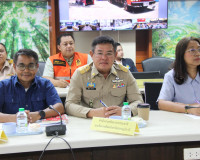 รองผู้ว่าราชการจังหวัดสุราษฎร์ธานี ร่วมการประชุมกองบัญชาการป ... พารามิเตอร์รูปภาพ 22