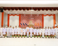 จังหวัดสุราษฎร์ธานี จัดพิธีมอบแบบลายผ้าพระราชทาน &quot;ลายสิริราช ... พารามิเตอร์รูปภาพ 14