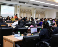 รองผู้ว่าราชการจังหวัดสุราษฎร์ธานีเป็นประธานการประชุมติดตามเ ... พารามิเตอร์รูปภาพ 9
