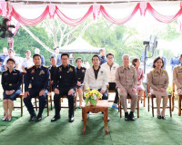 รองผู้ว่าราชการจังหวัดสุราษฎร์ธานี ให้การต้อนรับนายเผ่าภูมิ  ... พารามิเตอร์รูปภาพ 3