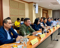 จังหวัดสุราษฎร์ธานี ประชุมหารือแนวทางการพัฒนาและแก้ไขปัญหาด้ ... พารามิเตอร์รูปภาพ 9