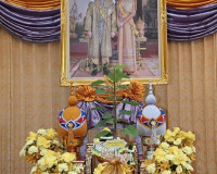 ผู้ว่าราชการจังหวัดสุราษฎร์ธานี รับมอบ &quot;พระศรีมหาโพธิทศมราชบ ... พารามิเตอร์รูปภาพ 3