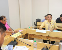 จังหวัดสุราษฎร์ธานีประชุมพิจารณาให้ความช่วยเหลือผู้ประสบภัยพ ... พารามิเตอร์รูปภาพ 7