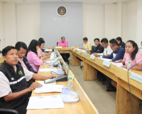 จังหวัดสุราษฎร์ธานีประชุมพิจารณาให้ความช่วยเหลือผู้ประสบภัยพ ... พารามิเตอร์รูปภาพ 9