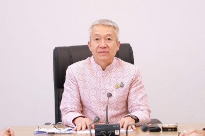 รองผู้ว่าราชการจังหวัดสุราษฎร์ธานีเข้าร่วมการประชุมคณะอนุกรร ... พารามิเตอร์รูปภาพ 1