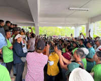รองผู้ว่าราชการจังหวัดฯ ร่วมประชุมกับสมาพันธ์คนไร้ที่ดินทำกิ ... พารามิเตอร์รูปภาพ 9