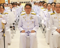 จังหวัดสุราษฎร์ธานี จัดพิธีวางพวงมาลา น้อมรำลึกในพระมหากรุณา ... พารามิเตอร์รูปภาพ 1