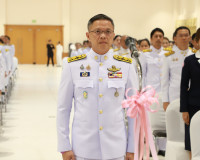 จังหวัดสุราษฎร์ธานี จัดพิธีวางพวงมาลา น้อมรำลึกในพระมหากรุณา ... พารามิเตอร์รูปภาพ 5