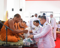 ข้าราชการและประชาชนจังหวัดสุราษฎร์ธานีพร้อมใจร่วมพิธีเจริญพร ... พารามิเตอร์รูปภาพ 20