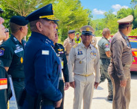 รองผู้ว่าราชการจังหวัดสุราษฎร์ธานี ให้การต้อนรับ ร่วมสำรวจพื ... พารามิเตอร์รูปภาพ 3