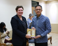 เอกอัครราชทูตสหราชอาณาจักรประจำประเทศไทย และคณะ เยี่ยมคารวะผ ... พารามิเตอร์รูปภาพ 13