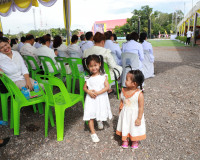 ผู้ว่าฯ สุราษฎร์ธานี นำข้าราชการและพุทธศาสนิกชนทุกหมูเหล่า ป ... พารามิเตอร์รูปภาพ 18