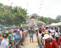 รองผู้ว่าราชการจังหวัดสุราษฎร์ธานี เป็นประธานเปิดงานประเพณีช ... พารามิเตอร์รูปภาพ 10