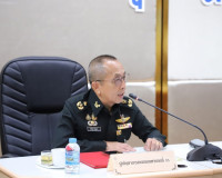 รองผู้ว่าราชการจังหวัดสุราษฎร์ธานี เป็นประธานในการประชุมเตรี ... พารามิเตอร์รูปภาพ 2