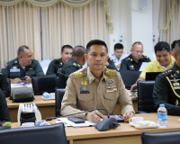 รองผู้ว่าราชการจังหวัดสุราษฎร์ธานี เป็นประธานในการประชุมเตรี ... พารามิเตอร์รูปภาพ 5