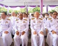 จังหวัดสุราษฎร์ธานี จัดพิธีทำบุญตักบาตร เนื่องในโอกาสวันเฉลิ ... พารามิเตอร์รูปภาพ 6