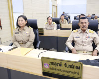ผู้ว่าราชการจังหวัดสุราษฎร์ธานี เปิดการประชุมสภาเทศบาลนครสุร ... พารามิเตอร์รูปภาพ 15