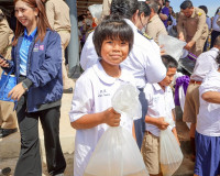 รองผู้ว่าราชการจังหวัดสุราษฎร์ธานี เป็นประธานพิธีปล่อยพันธุ์ ... พารามิเตอร์รูปภาพ 10