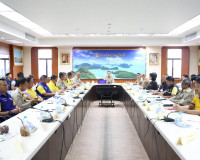จังหวัดสุราษฎร์ธานี ร่วมประชุมกองบัญชาการป้องกันและบรรเทาสาธ ... พารามิเตอร์รูปภาพ 16