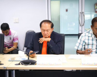 รองผู้ว่าราชการจังหวัดสุราษฎร์ธานีเป็นประธานการประชุมคณะกรรม ... พารามิเตอร์รูปภาพ 4