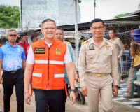 ผู้ว่าฯ สุราษฎร์ธานี ลงพื้นที่ตรวจเยี่ยม ให้กำลังใจการขุดลอก ... พารามิเตอร์รูปภาพ 3