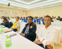 รองผู้ว่าราชการจังหวัดสุราษฎร์ธานี เป็นประธานกล่าวเปิดโครงกา ... พารามิเตอร์รูปภาพ 4