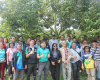 สภาเกษตรกรจังหวัดสุราษฎร์ธานีร่วมกับสมาคมทุเรียนใต้ จัดงาน &quot; ... พารามิเตอร์รูปภาพ 16