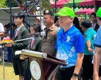 รองผู้ว่าราชการจังหวัดสุราษฎร์ธานี เป็นประธานในพิธีเปิดการแข ... พารามิเตอร์รูปภาพ 1