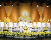 ผู้ว่าราชการจังหวัดสุราษฎร์ธานี นำหัวหน้าส่วนราชการ คณะกรรมก ... พารามิเตอร์รูปภาพ 6