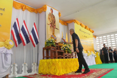 รองผู้ว่าราชการจังหวัดสุราษฎร์ธานี เป็นประธานเปิดโครงการคลิน ... พารามิเตอร์รูปภาพ 1