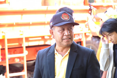 รองผู้ว่าราชการจังหวัดสุราษฎร์ธานี ร่วมกิจกรรมช่วยเหลือทหารแ ... พารามิเตอร์รูปภาพ 1
