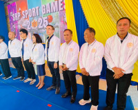 รองผู้ว่าราชการจังหวัดสุราษฎร์ธานี ประธานในพิธีกล่าวเปิดการแ ... พารามิเตอร์รูปภาพ 5