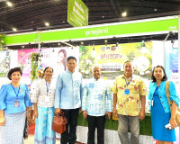 รองผู้ว่าราชการจังหวัดสุราษฎร์ธานี ร่วมพิธีเปิดงาน OTOP ศิลป ... พารามิเตอร์รูปภาพ 6